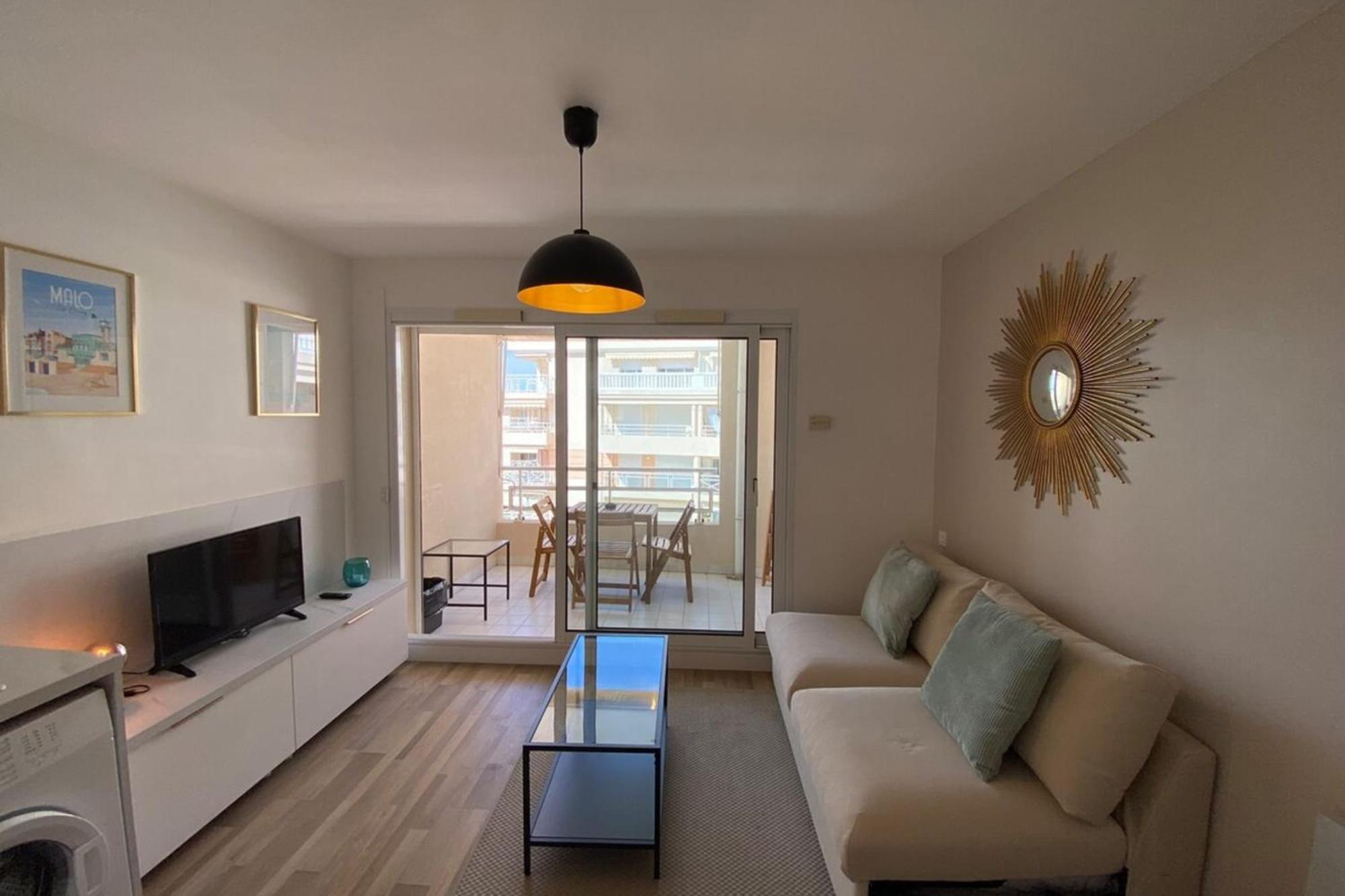 ואלאוריס 06Ai - Beautiful Renovated Studio - Sea And Pool View מראה חיצוני תמונה