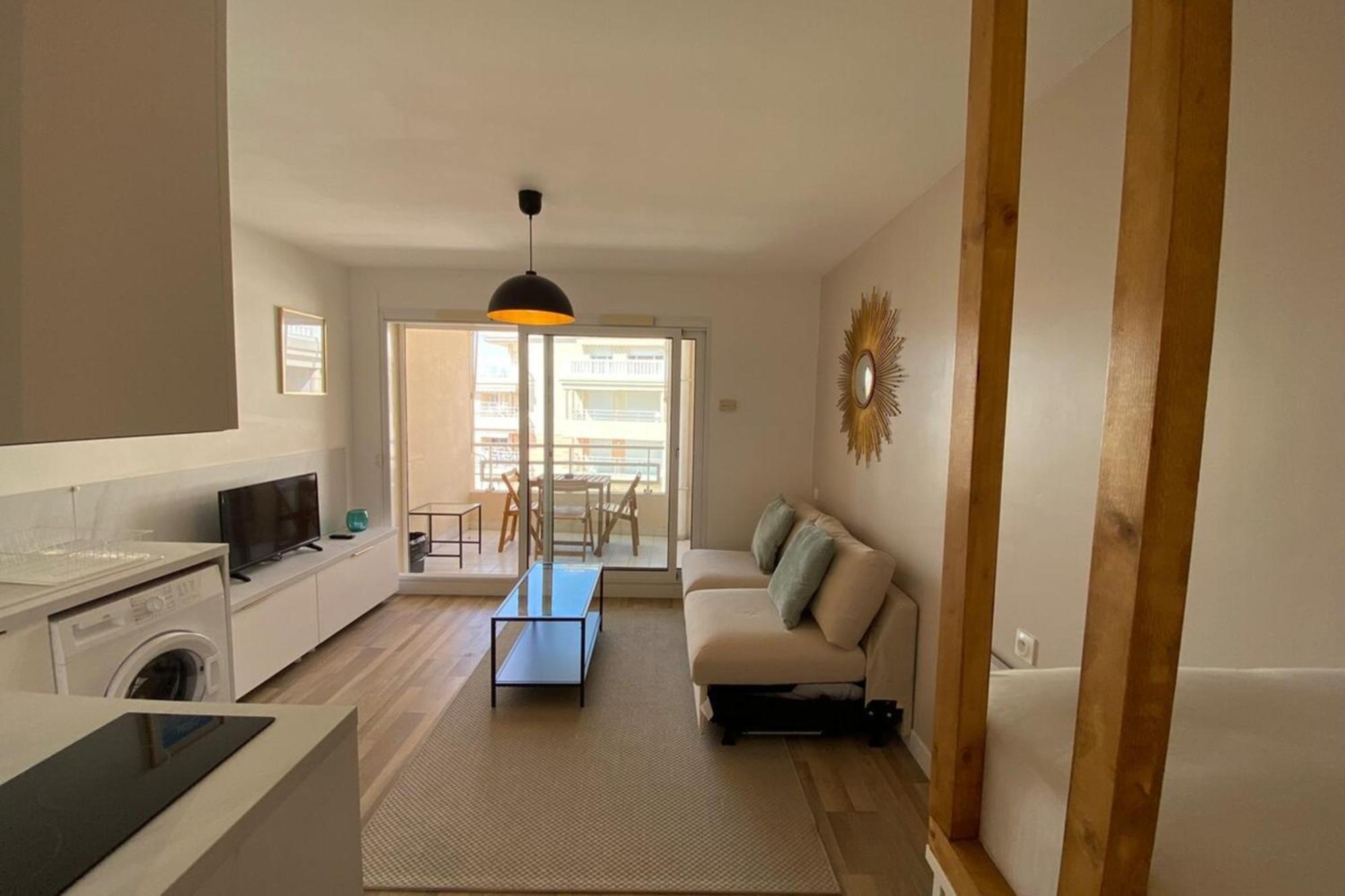 ואלאוריס 06Ai - Beautiful Renovated Studio - Sea And Pool View מראה חיצוני תמונה