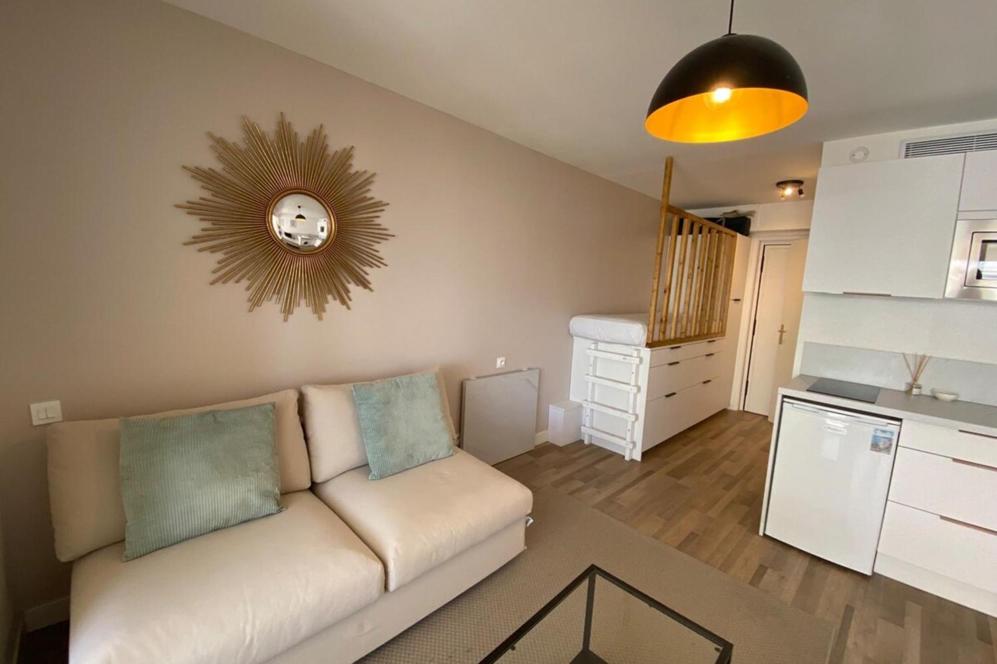 ואלאוריס 06Ai - Beautiful Renovated Studio - Sea And Pool View מראה חיצוני תמונה